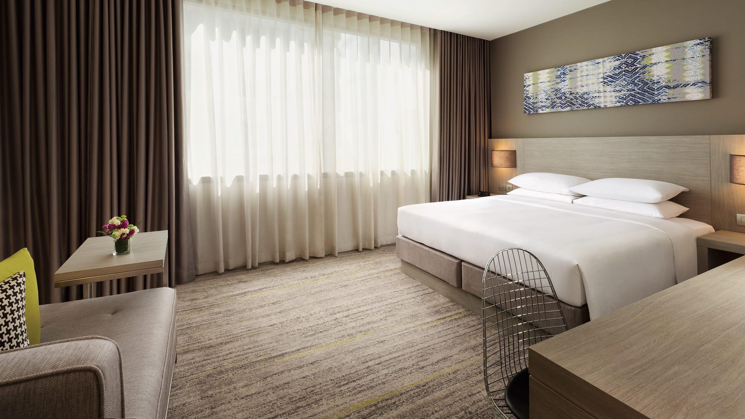 Hyatt Place Bangkok Sukhumvit 24 Otel Dış mekan fotoğraf